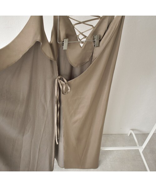 Lavish Gate(ラヴィッシュゲート)の「nh-onepiece-07001 バックレース サテンキャミワンピース(ワンピース・レディース・その他)」の14枚目の写真