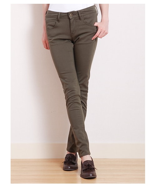 earth music&ecology（アースミュージックアンドエコロジー）の「【スキスキスキニー】カラースキニーパンツ（パンツ・レディース・ブラック/ボルドー/キャメル/カーキ/サックスブルー/ロイヤルブルー/ネイビー/ピンクベージュ・XS/S/M/L）」の4枚目の写真