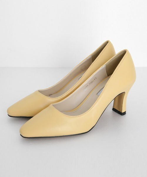 DHOLIC（ディーホリック）の「ミドルヒールパンプス（パンプス・レディース・オレンジ/イエロー/ベージュ/ブラック・225/230/235/240/245/250）」の4枚目の写真