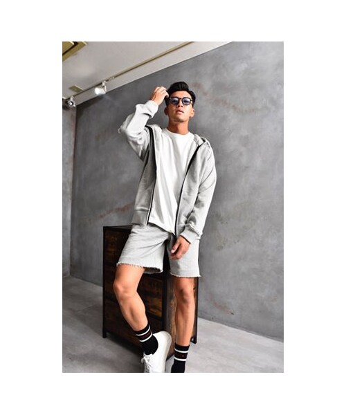 RE:LORE（リロア）の「Boxy Cut Off Sweat Short Pants Heather Gray　19S-218（その他パンツ・メンズ・その他）」の8枚目の写真