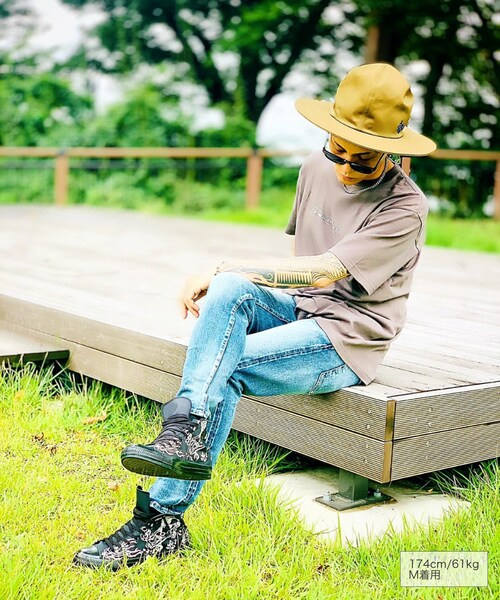 RE:LORE（リロア）の「14.5oz Slim-fit Tapered Hyper Stretch Denim Jeans  Mid Blue　19S-201（デニムパンツ・メンズ・その他）」の3枚目の写真