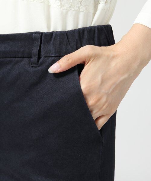 GLOBAL WORK(グローバルワーク)の「ムジガラトラウザー14FW(パンツ・レディース・ホワイト無地05/ボルドーチェック38/ネイビー無地88/ネイビーチェック89・S/M/L)」の12枚目の写真