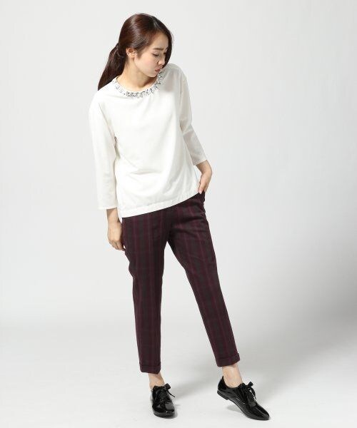 GLOBAL WORK(グローバルワーク)の「ムジガラトラウザー14FW(パンツ・レディース・ホワイト無地05/ボルドーチェック38/ネイビー無地88/ネイビーチェック89・S/M/L)」の6枚目の写真