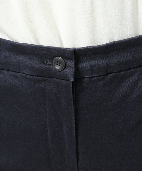 GLOBAL WORK(グローバルワーク)の「ムジガラトラウザー14FW(パンツ・レディース・ホワイト無地05/ボルドーチェック38/ネイビー無地88/ネイビーチェック89・S/M/L)」の11枚目の写真