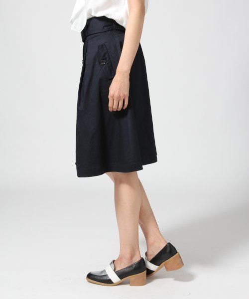 JEANASIS（ジーナシス）の「トレンチラップスカート（スカート・レディース・ベージュ/ブルー/ネイビー・ＦREE）」の4枚目の写真