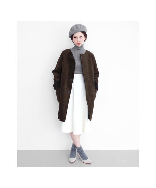 KBF（ケイビーエフ）の「フェイクムートンコート（ジャケット/アウター・レディース・GRAYGE/CAMEL/BROWN・one）」の4枚目の写真