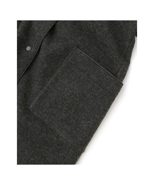 KBF（ケイビーエフ）の「ダブルフェイスフード付きコート（ジャケット/アウター・レディース・MOCHA/CHARCOAL・one）」の17枚目の写真