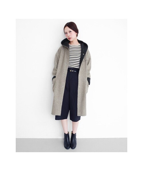 KBF（ケイビーエフ）の「ダブルフェイスフード付きコート（ジャケット/アウター・レディース・MOCHA/CHARCOAL・one）」の7枚目の写真