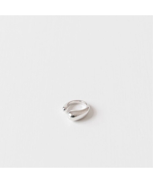 Handmade(ハンドメイド)の「classic ear cuff (SV)(ピアス(両耳用)・メンズ・その他)」の2枚目の写真