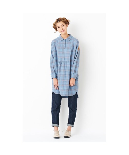 haco!(ハコ)の「pilvee with plomme ふぞろいな三つ編み刺しゅう付きチェックワンピースの会(ワンピース・レディース・Various・S /M /L /LL/MT)」の2枚目の写真