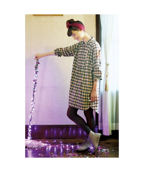 haco!(ハコ)の「pilvee with plomme ふぞろいな三つ編み刺しゅう付きチェックワンピースの会(ワンピース・レディース・Various・S /M /L /LL/MT)」の3枚目の写真