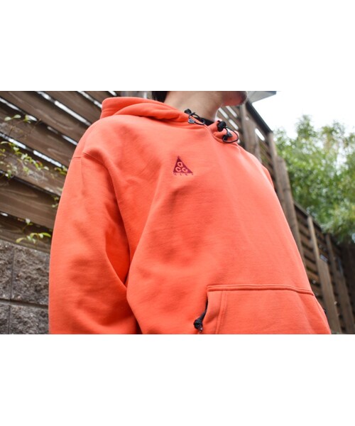ACG（エィシージー）の「NIKE ACG LOGO 胸刺繍ロゴフーディー プル