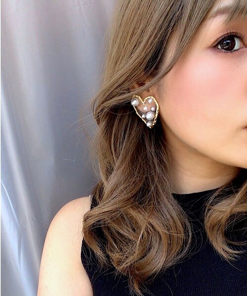 no brand（ノーブランド）の「埋め込みパール クリア ハート ♡ ピアス