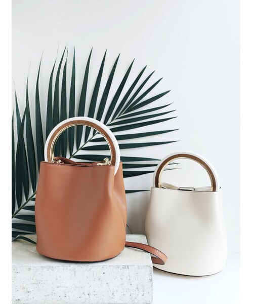 no brand（ノーブランド）の「ラウンドリング ハンド バケット バッグ・ホワイト（ハンドバッグ・レディース・その他）」の9枚目の写真