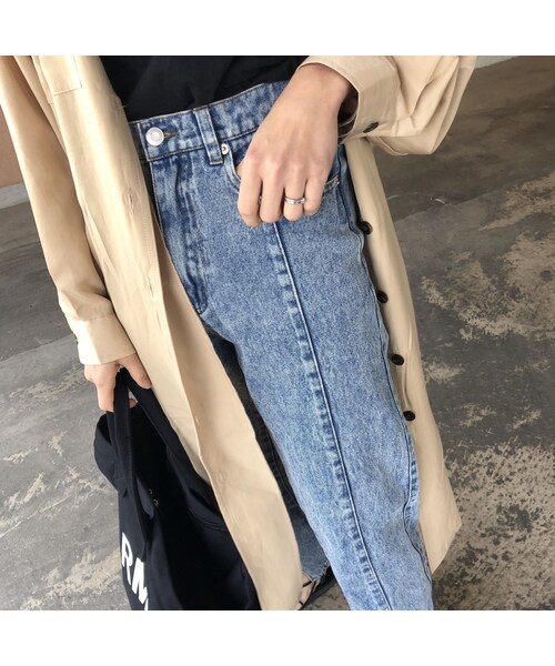 copine(コピン)の「リラックスシルエット!裾センタースリットオーガニックデニムパンツ【クリックポスト対象商品】(デニムパンツ・レディース・その他)」の5枚目の写真