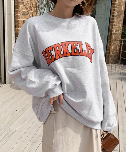 DHOLIC(ディーホリック)の「BERKELEYスウェット(スウェット・レディース・イエロー/グレー/ブルー/ブラック・FREE)」の3枚目の写真