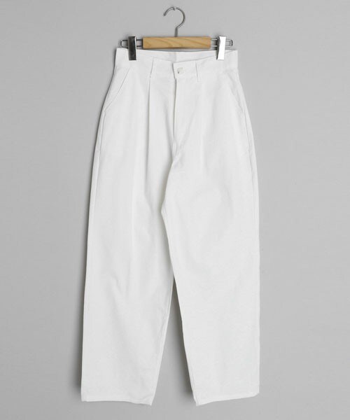 DHOLIC（ディーホリック）の「コットンタックパンツ（その他パンツ・レディース・ベージュ/ホワイト/ブラック・S/M）」の2枚目の写真