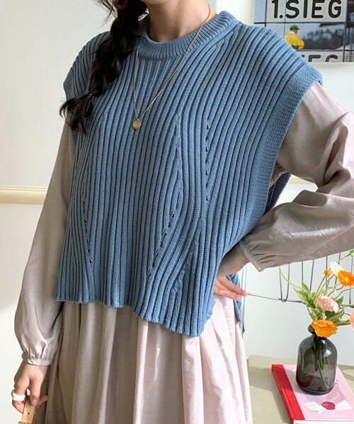 DHOLIC（ディーホリック）の「アンバランスリブベスト（ベスト・レディース・ベージュ/ブルー/ブラック・FREE）」の3枚目の写真