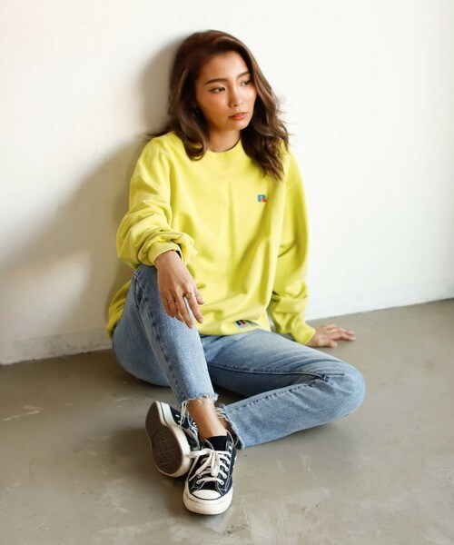 Auntie Rosa Holiday(アンティローザホリデー)の「PigmentCrew PO(スウェット・レディース・イエロー/グレー/ベージュ/グリーン/オレンジ・MEDIUM/LARGE/X-LARGE)」の1枚目の写真