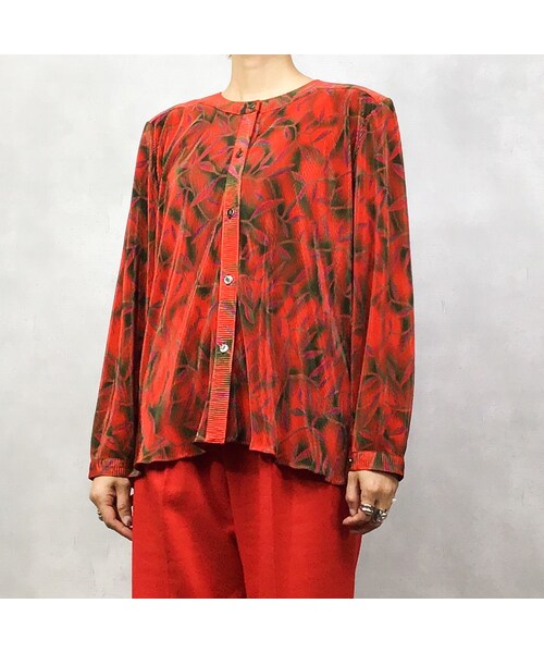 USED(ユーズド)の「Bright red aunty pleats tops-1014-3(Tシャツ/カットソー・レディース・その他)」の3枚目の写真