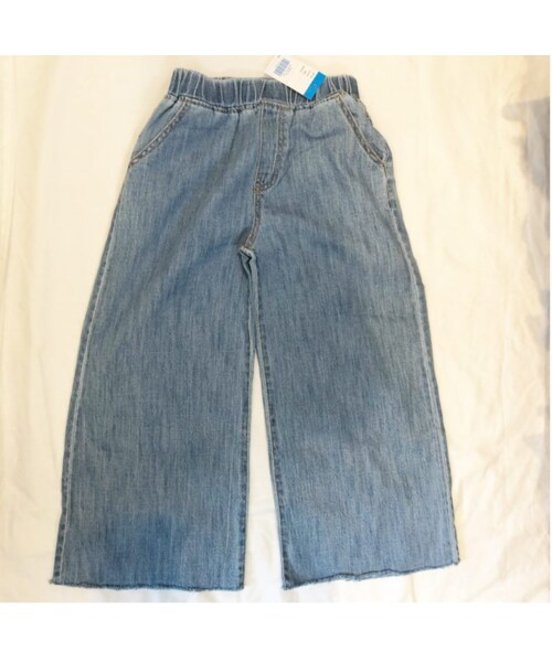 cache cache（カシュ カシュ）の「デニムワイドパンツ（デニムパンツ・キッズ・その他）」の2枚目の写真