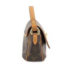 お洒落♡【LOUIS VUITTON】LVショルダーバッグ districtPM 今日特価】LV ディストリクト PM モノグラムショルダーバッグ