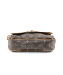 お洒落♡【LOUIS VUITTON】LVショルダーバッグ districtPM 今日特価】LV ディストリクト PM モノグラムショルダーバッグ
