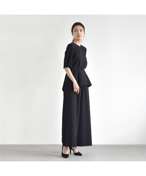 ＊現行【kaene カエン】ペプラムジャケット ノーカラー ブラック 40 kaene（カエン）の「010414 / アシメペプラムブラウス（シャツ