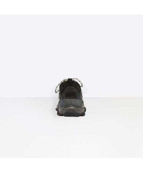 BALENCIAGA(バレンシアガ)の「Balenciaga Triple S Clear Sole Sneaker(スニーカー・レディース・black・9 Us)」の2枚目の写真