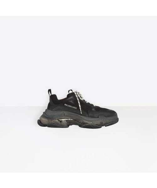 BALENCIAGA(バレンシアガ)の「Balenciaga Triple S Clear Sole Sneaker(スニーカー・レディース・black・9 Us)」の1枚目の写真