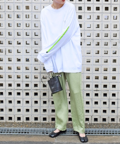 no brand(ノーブランド)の「AtoZ ロンTee(Tシャツ/カットソー・レディース・その他)」の2枚目の写真