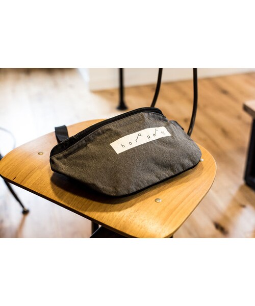 harapeco(ハラペコ)の「ロゴウエストポーチ【HP18-JP02】(ボディバッグ/ウエストポーチ・メンズ・その他)」の2枚目の写真