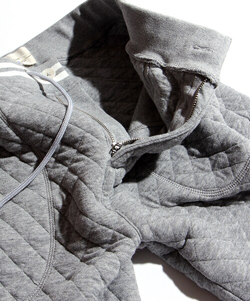 グレー キルティングパンツ 本物 新品タグ付き グレー キルティング