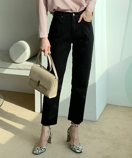 DHOLIC（ディーホリック）の「シークレットゴムテーパードパンツ（その他パンツ・レディース・ベージュ/ブラック/ホワイト・S/M/L）」の3枚目の写真