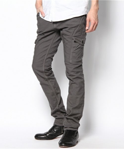 Johnbull Private labo（ジョンブルプライベートラボ）の「サルエルカーゴパンツ（カーゴパンツ・メンズ・ホワイト/ブラック/チャコールグレー/カーキ/オリーブ/ブルー/ブルーグリーン・SMALL/MEDIUM/LARGE/X-LARGE/XX-LARGE）」の4枚目の写真