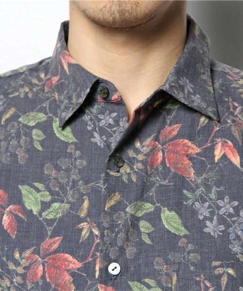 2 class.ics（トゥークラスドットイクス）の「柄シャツ（シャツ/ブラウス・メンズ・ホワイト/ネイビー・MEDIUM/LARGE）」の6枚目の写真