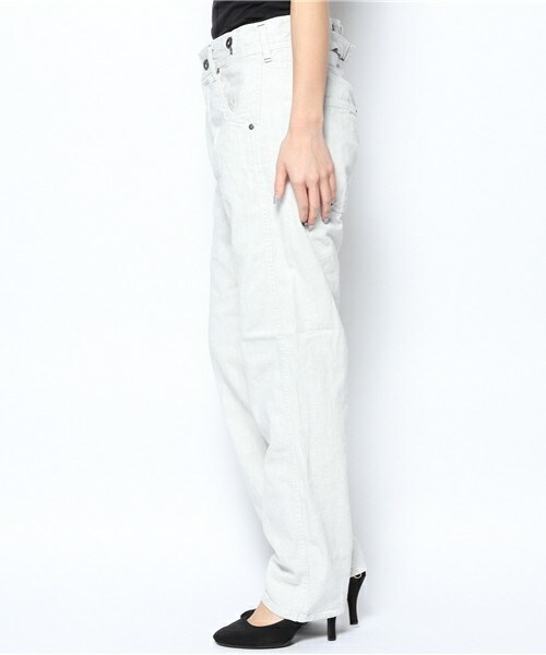 Johnbull Private labo（ジョンブルプライベートラボ）の「【CLUEL 7月号掲載！】サスペンダーワークパンツ（デニムパンツ・レディース・ホワイト/ホワイト系その他・X-SMALL/SMALL/MEDIUM）」の6枚目の写真