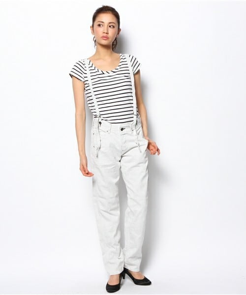 Johnbull Private labo（ジョンブルプライベートラボ）の「【CLUEL 7月号掲載！】サスペンダーワークパンツ（デニムパンツ・レディース・ホワイト/ホワイト系その他・X-SMALL/SMALL/MEDIUM）」の16枚目の写真