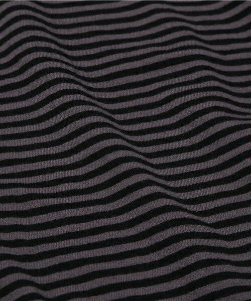 Johnbull Private labo（ジョンブルプライベートラボ）の「ボーダーVネックTシャツ（Tシャツ/カットソー・メンズ・ホワイト/ブラック/レッド・SMALL/MEDIUM/LARGE）」の12枚目の写真