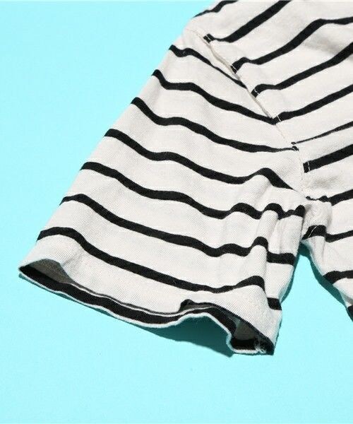 Johnbull Private labo（ジョンブルプライベートラボ）の「ボーダーVネックTシャツ（Tシャツ/カットソー・メンズ・ホワイト/ブラック/レッド・SMALL/MEDIUM/LARGE）」の9枚目の写真