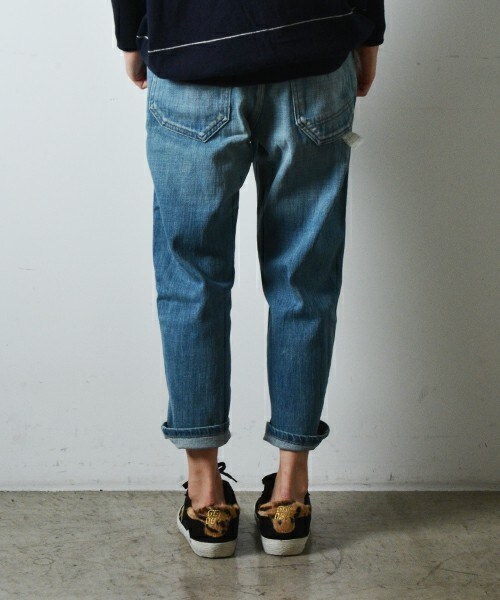 Johnbull Private labo（ジョンブルプライベートラボ）の「3/4ワークジーンズ（デニムパンツ・レディース・ブルー・X-SMALL/SMALL/MEDIUM/LARGE）」の3枚目の写真