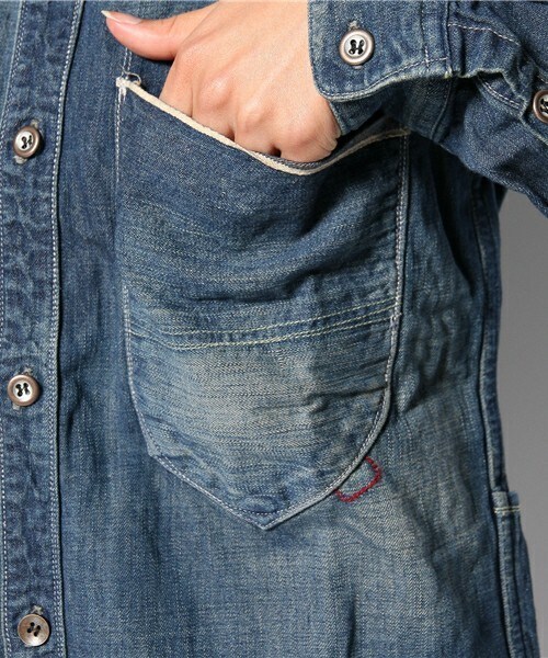 Johnbull Private labo（ジョンブルプライベートラボ）の「ルードワークシャツ（シャツ/ブラウス・レディース・インディゴブルー・SMALL/MEDIUM）」の7枚目の写真