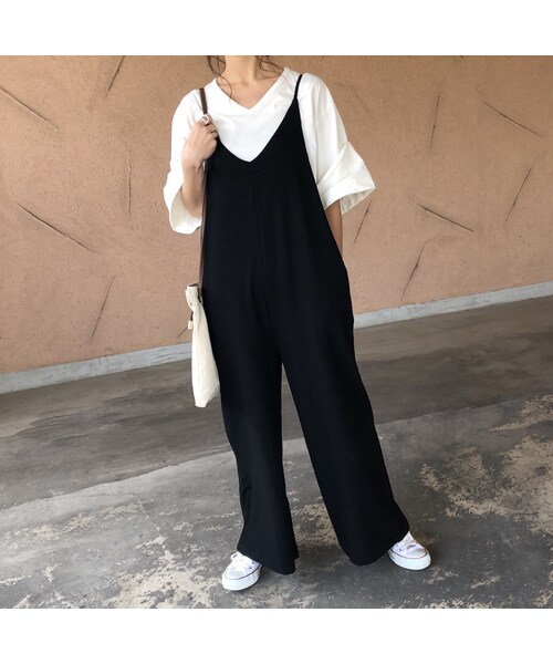 copine（コピン）の「8月18日再々荷！大人気シリーズ！レーヨン×麻！ゆったりシンプルサロペット(2color)【クリックポスト対象商品】（サロペット/オーバーオール・レディース・その他）」の4枚目の写真