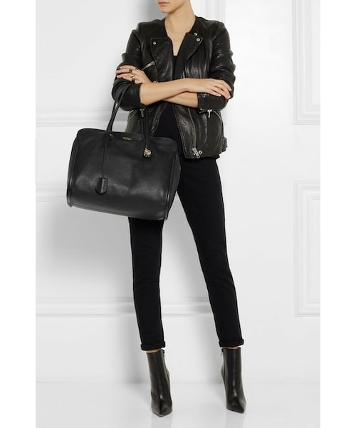 Alexander McQueen（アレキサンダーマックイーン）の「Alexander