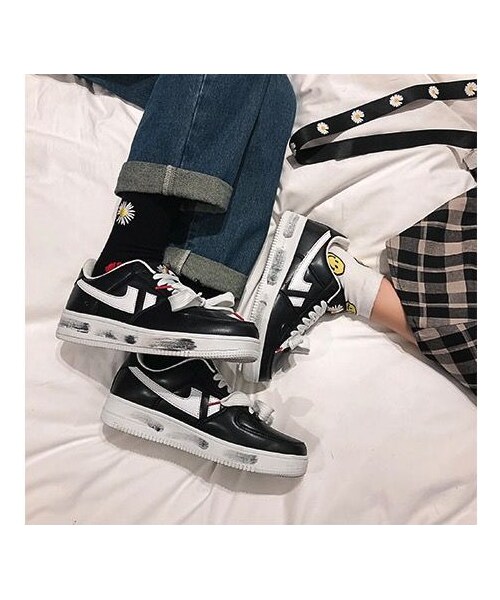 no brand(ノーブランド)の「ナイキ風スニーカー BIGBANG ジードラゴンコラボに似ているスニーカー(スニーカー・メンズ・その他)」の3枚目の写真