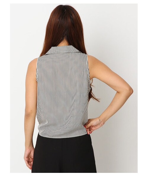 LIPSERVICE（リップサービス）の「クロップドシャツ（トップス・レディース・サックス/インディゴ/ブラック・FREE）」の4枚目の写真