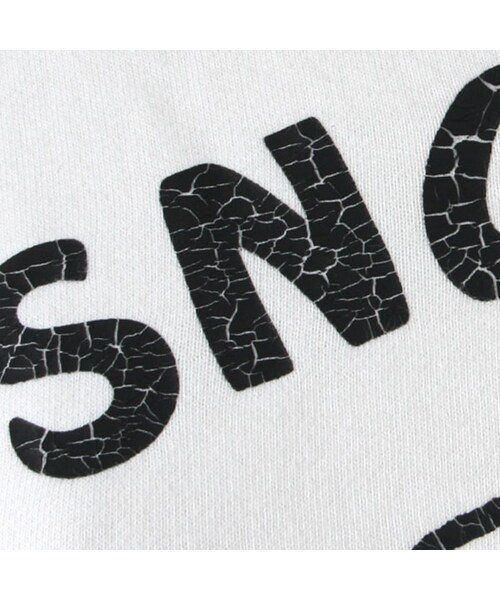 BOO HOMES（ブー オム）の「ウィメンズサイズトレーナー（スヌーピー）（トップス・キッズ・ホワイト・ウィメンズS/ウィメンズM）」の6枚目の写真