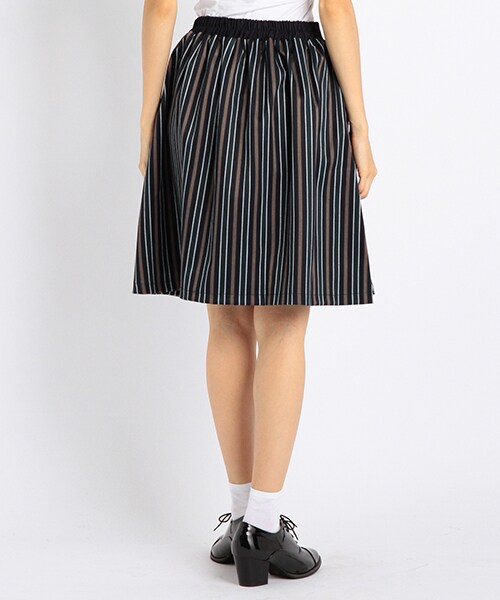 RAY CASSIN（レイカズン）の「レジメンフレアスカート（スカート・グリーン/レッド・FREE）」の4枚目の写真