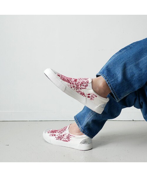 SPOLOGUM(スポロガム)の「SPOLOGUM|スポロガム|RED DRAGON SLIP ON |スリッポン スニーカー| RED(スニーカー・メンズ・その他)」の4枚目の写真