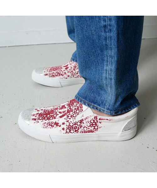 SPOLOGUM(スポロガム)の「SPOLOGUM|スポロガム|RED DRAGON SLIP ON |スリッポン スニーカー| RED(スニーカー・メンズ・その他)」の2枚目の写真